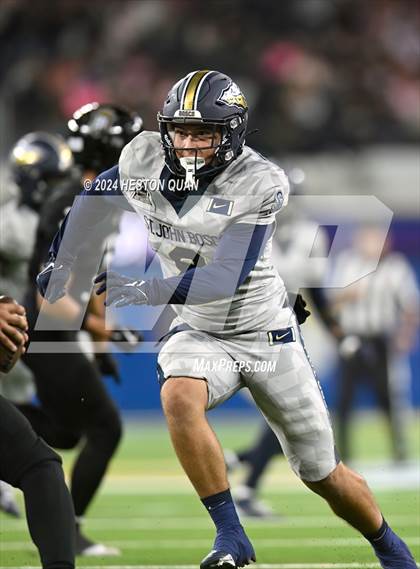 Thumbnail 1 in St. John Bosco vs. Servite photogallery.