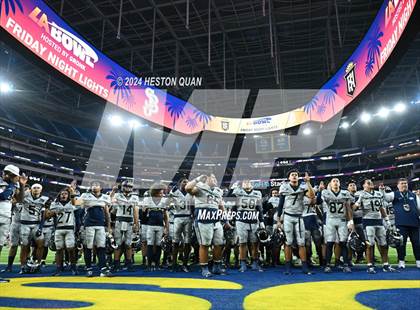 Thumbnail 3 in St. John Bosco vs. Servite photogallery.