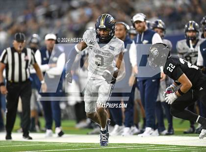 Thumbnail 2 in St. John Bosco vs. Servite photogallery.