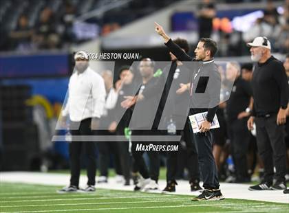 Thumbnail 1 in St. John Bosco vs. Servite photogallery.