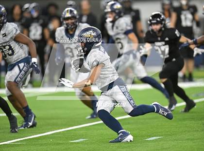 Thumbnail 1 in St. John Bosco vs. Servite photogallery.
