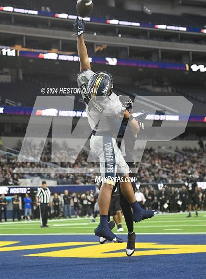 Thumbnail 1 in St. John Bosco vs. Servite photogallery.