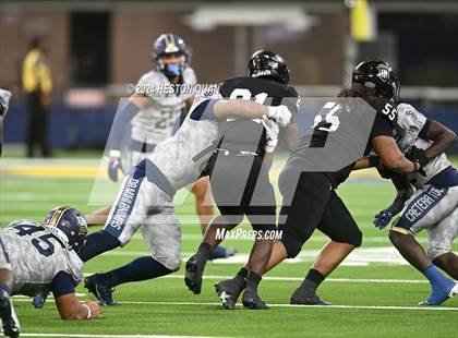 Thumbnail 2 in St. John Bosco vs. Servite photogallery.