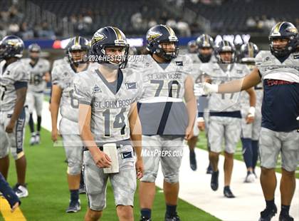 Thumbnail 1 in St. John Bosco vs. Servite photogallery.