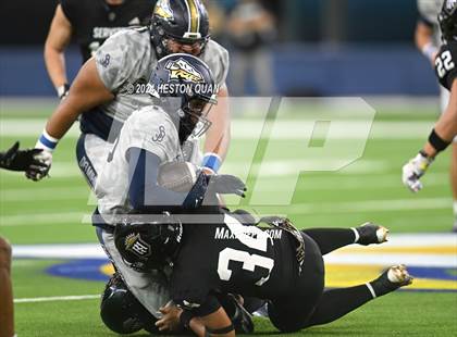 Thumbnail 2 in St. John Bosco vs. Servite photogallery.