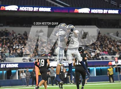 Thumbnail 1 in St. John Bosco vs. Servite photogallery.