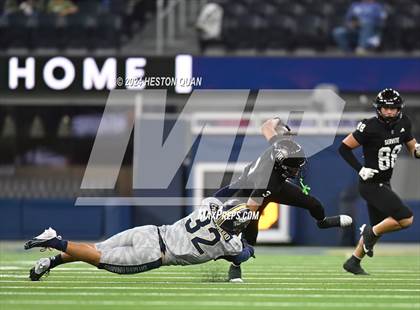 Thumbnail 1 in St. John Bosco vs. Servite photogallery.