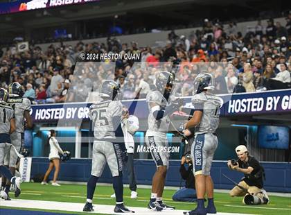 Thumbnail 1 in St. John Bosco vs. Servite photogallery.