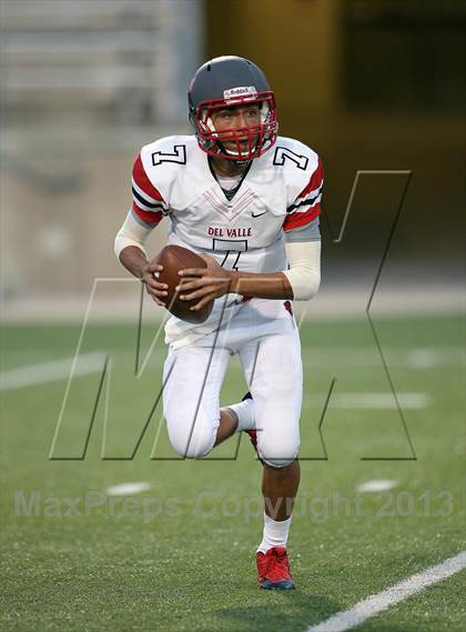 Thumbnail 2 in Del Valle @ McNeil photogallery.