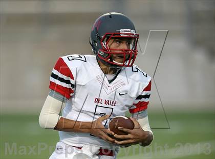 Thumbnail 2 in Del Valle @ McNeil photogallery.
