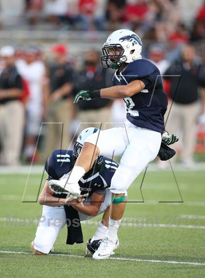 Thumbnail 3 in Del Valle @ McNeil photogallery.