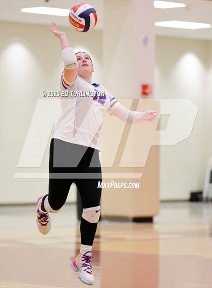 Thumbnail 3 in Riverwood @ Lassiter photogallery.