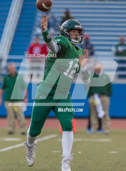 Thumbnail 2 in Holy Trinity vs. Iona Prep (NYCHSFL Class AA Final) photogallery.