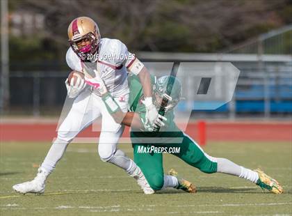 Thumbnail 2 in Holy Trinity vs. Iona Prep (NYCHSFL Class AA Final) photogallery.