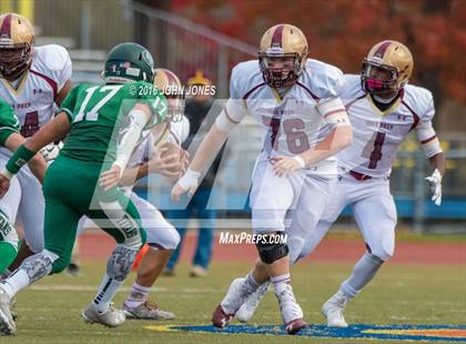 Thumbnail 3 in Holy Trinity vs. Iona Prep (NYCHSFL Class AA Final) photogallery.