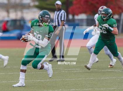 Thumbnail 3 in Holy Trinity vs. Iona Prep (NYCHSFL Class AA Final) photogallery.
