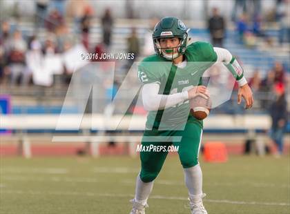 Thumbnail 1 in Holy Trinity vs. Iona Prep (NYCHSFL Class AA Final) photogallery.