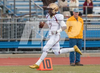 Thumbnail 2 in Holy Trinity vs. Iona Prep (NYCHSFL Class AA Final) photogallery.