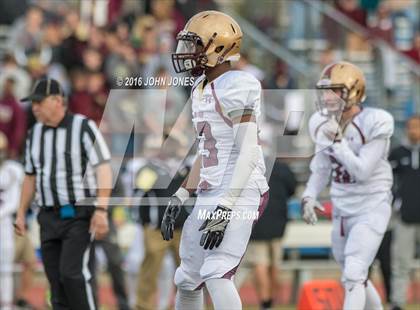 Thumbnail 1 in Holy Trinity vs. Iona Prep (NYCHSFL Class AA Final) photogallery.