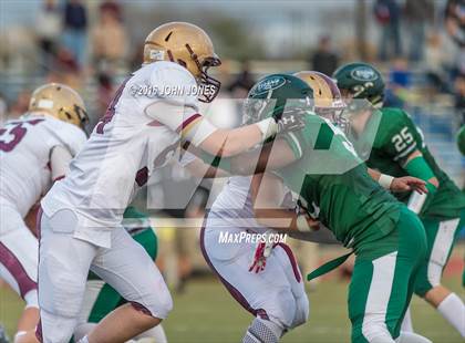 Thumbnail 2 in Holy Trinity vs. Iona Prep (NYCHSFL Class AA Final) photogallery.