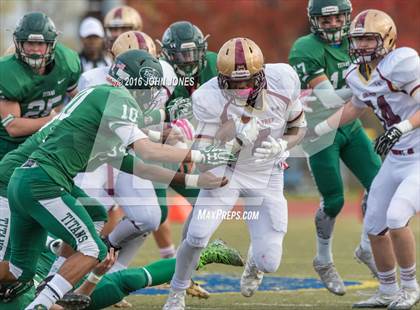 Thumbnail 2 in Holy Trinity vs. Iona Prep (NYCHSFL Class AA Final) photogallery.