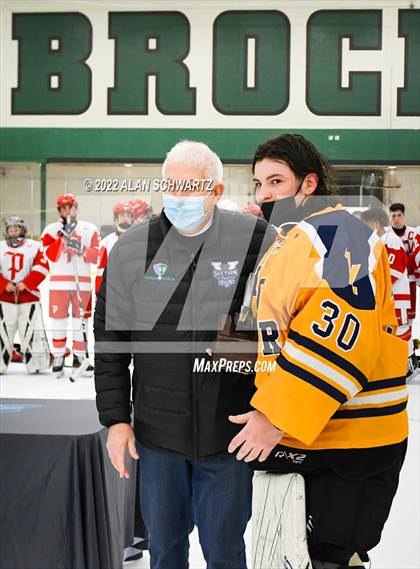 Thumbnail 1 in Victor vs. Penfield (Section V Class A Final) photogallery.