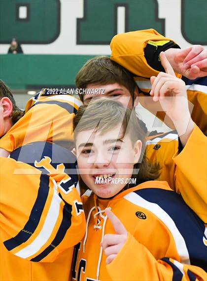 Thumbnail 3 in Victor vs. Penfield (Section V Class A Final) photogallery.