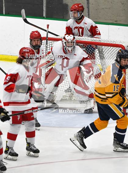 Thumbnail 1 in Victor vs. Penfield (Section V Class A Final) photogallery.