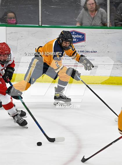 Thumbnail 3 in Victor vs. Penfield (Section V Class A Final) photogallery.