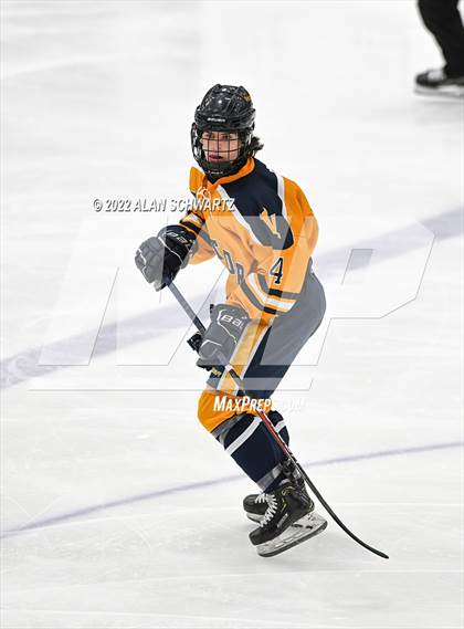 Thumbnail 2 in Victor vs. Penfield (Section V Class A Final) photogallery.