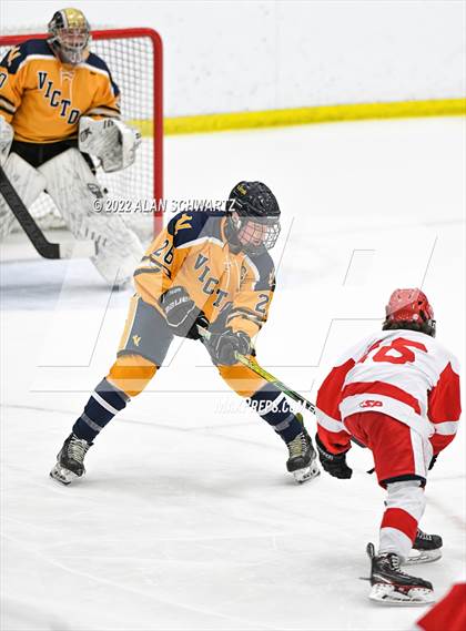 Thumbnail 1 in Victor vs. Penfield (Section V Class A Final) photogallery.