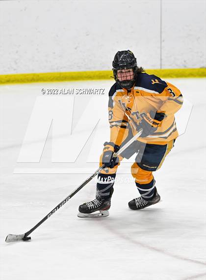 Thumbnail 1 in Victor vs. Penfield (Section V Class A Final) photogallery.