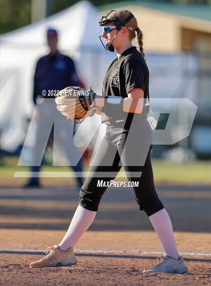 Thumbnail 1 in South Effingham vs Lassiter (GHSA 6A State Tournament) photogallery.