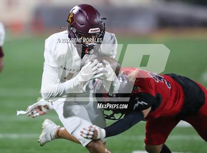 Thumbnail 3 in Valley Christian vs Village Christian photogallery.