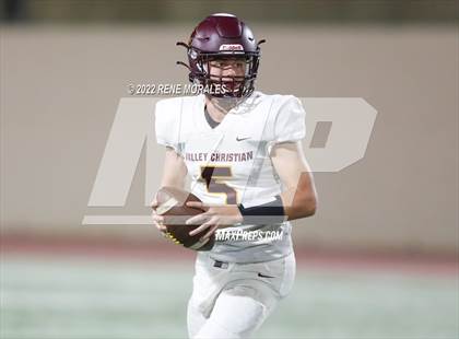 Thumbnail 1 in Valley Christian vs Village Christian photogallery.