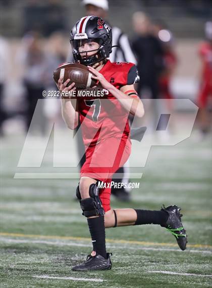 Thumbnail 2 in Valley Christian vs Village Christian photogallery.