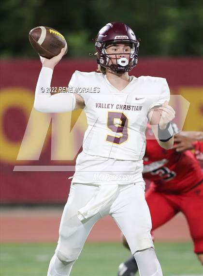 Thumbnail 1 in Valley Christian vs Village Christian photogallery.