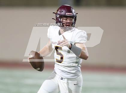 Thumbnail 1 in Valley Christian vs Village Christian photogallery.