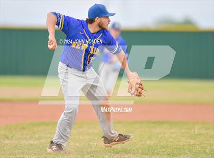Thumbnail 3 in Pawnee @ Newkirk photogallery.