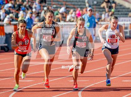 Thumbnail 1 in UIL 6A Girls Track & Field Finals photogallery.