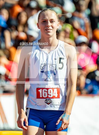 Thumbnail 1 in UIL 6A Girls Track & Field Finals photogallery.