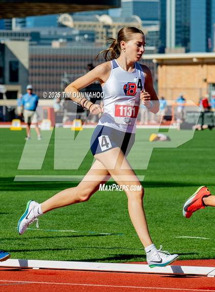 Thumbnail 2 in UIL 6A Girls Track & Field Finals photogallery.