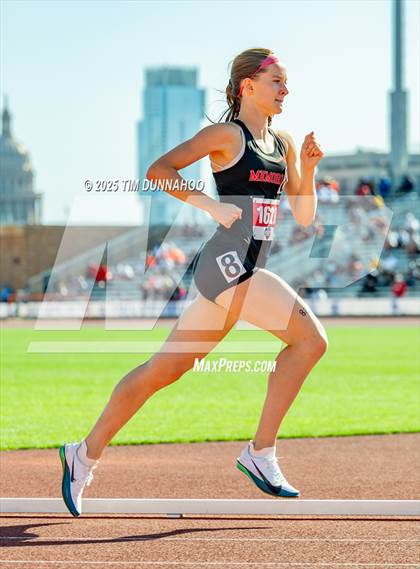 Thumbnail 3 in UIL 6A Girls Track & Field Finals photogallery.