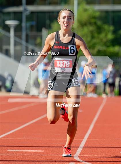 Thumbnail 3 in UIL 6A Girls Track & Field Finals photogallery.