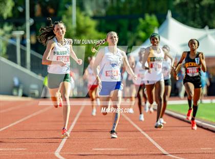 Thumbnail 1 in UIL 6A Girls Track & Field Finals photogallery.