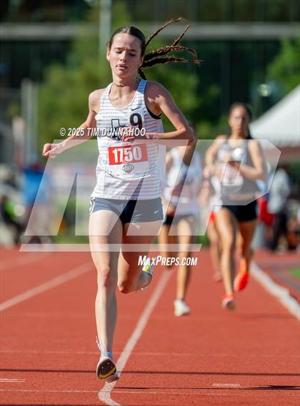 Thumbnail 3 in UIL 6A Girls Track & Field Finals photogallery.