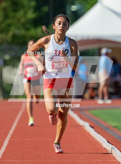 Thumbnail 2 in UIL 6A Girls Track & Field Finals photogallery.