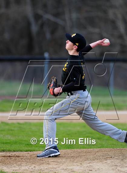 Thumbnail 2 in Cabell Midland vs. Johnson Central photogallery.