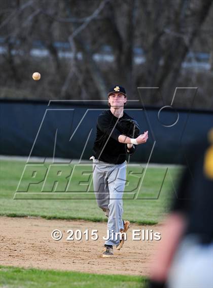 Thumbnail 3 in Cabell Midland vs. Johnson Central photogallery.
