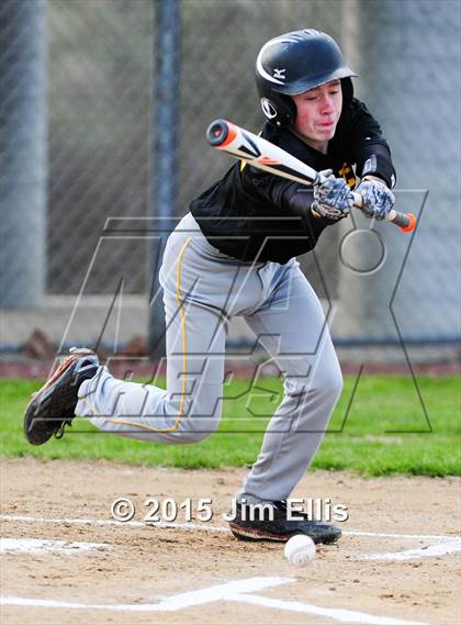 Thumbnail 1 in Cabell Midland vs. Johnson Central photogallery.